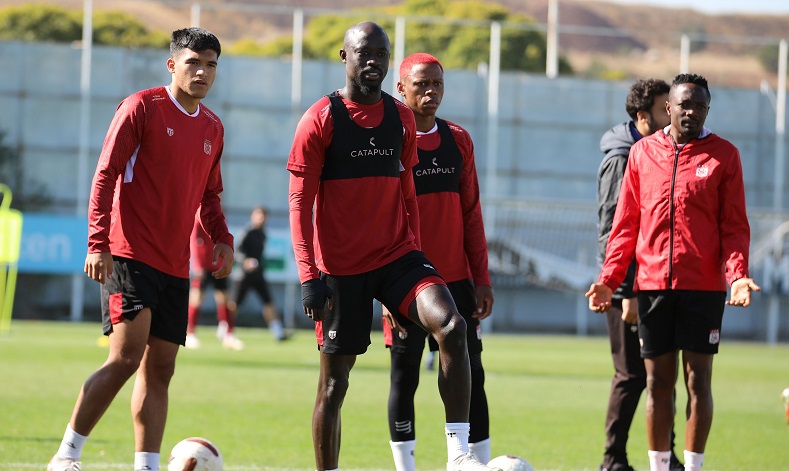 Sivasspor 3 puan parolasıyla hazırlanıyor
