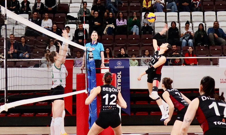 Bordospor, şeytanın bacağını kırdı