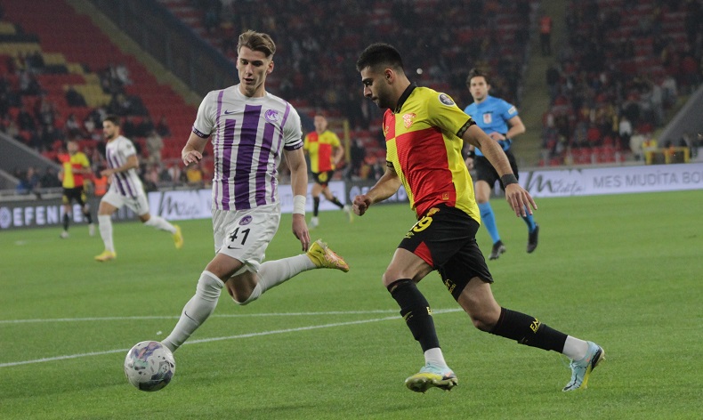 Göztepeli Yunus Emre Gedik, asistleriyle ligin zirvesinde