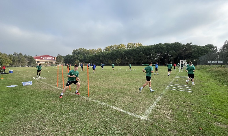 Sakaryaspor, Şanlıurfaspor mesaisine başladı