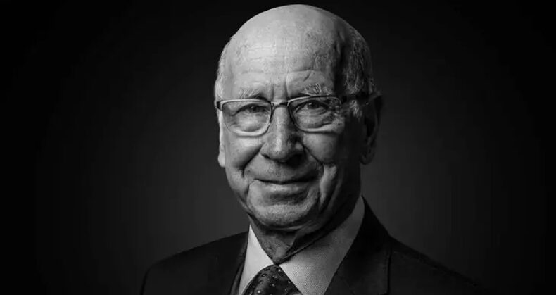 İngiliz efsanesi, Sir Bobby Charlton hayatını kaybetti
