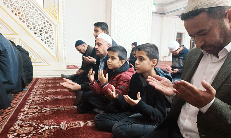 Filistin için eller semaya kalktı