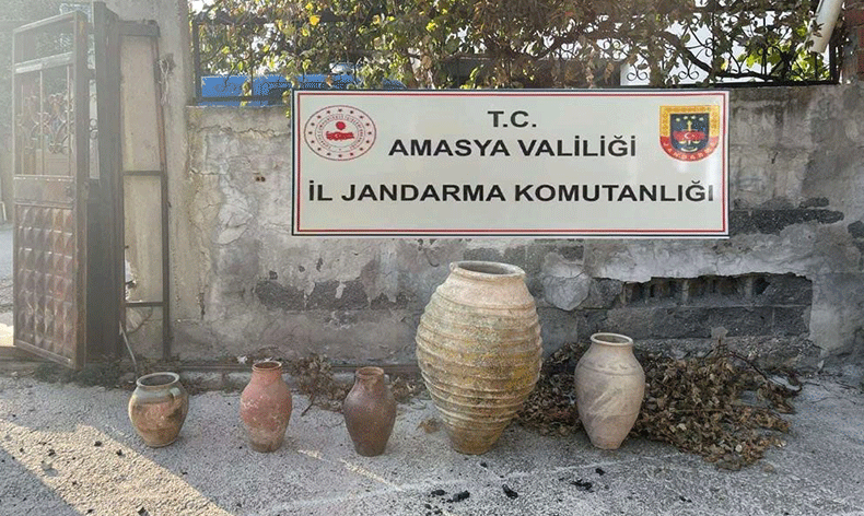 Roma dönemine ait 5 küp ele geçirildi