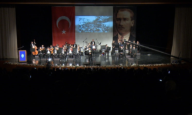 Atatürk şarkılarla anılacak