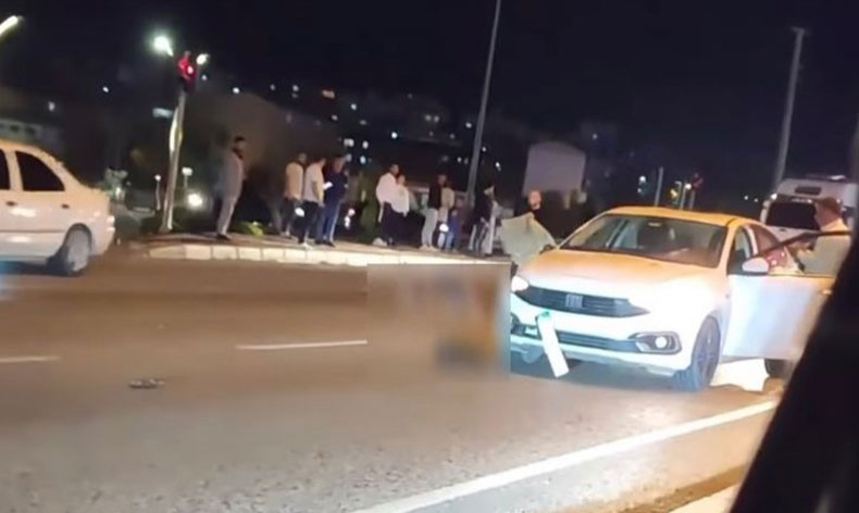 Otomobilin çarptığı kadın hayatını kaybetti