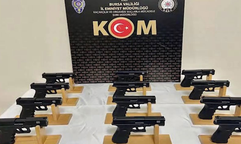 Bursa’da oto tamircisinden cephane çıktı