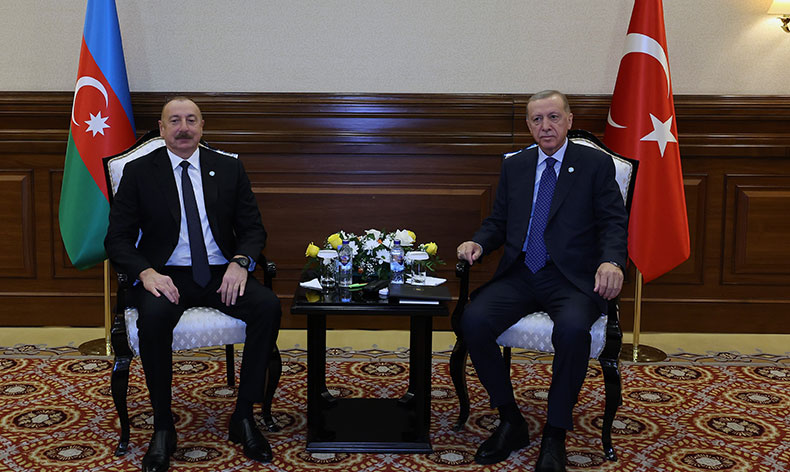Cumhurbaşkanı Erdoğan, Aliyev ile görüştü