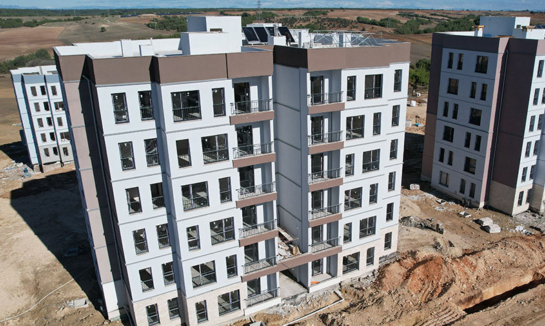 Deprem konutlarının sonuna gelindi
