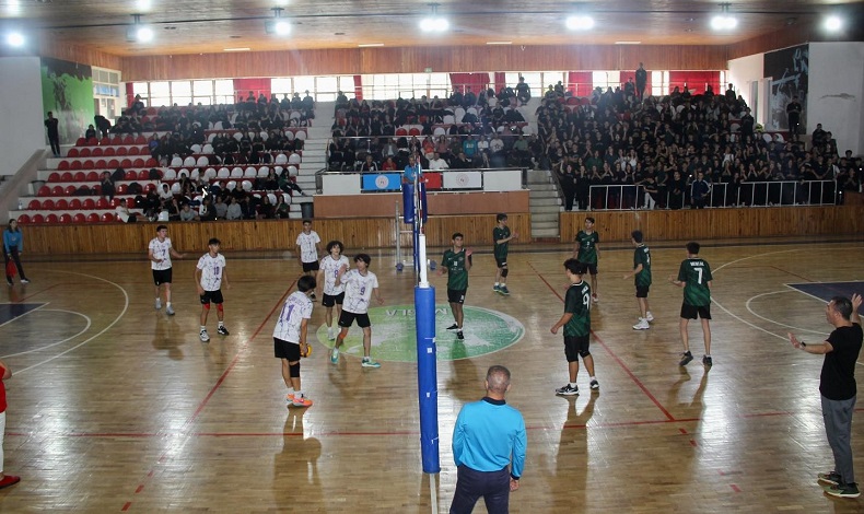 Okul sporları voleybol turnuvası düzenlendi