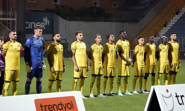 İstanbulspor ile Pendikspor, 9. randevuda