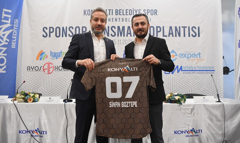 Antalyaspor Başkanı Sinan Boztepe: “Avrupa şampiyonu Konyaaltı Kadın Hentbol Takımı’nı gururla kıskanıyorum”