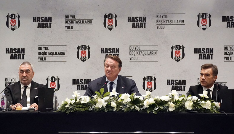 Beşiktaş Başkan Adayı Hasan Arat, Samet Aybaba ve Feyyaz Uçar ile basının karşısına çıktı