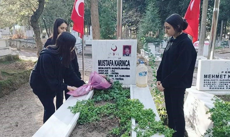 Şehit öğretmen Mustafa Karınca unutulmadı