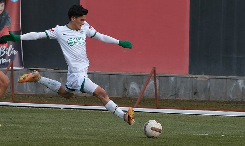 Bursaspor, Van’dan eli boş döndü