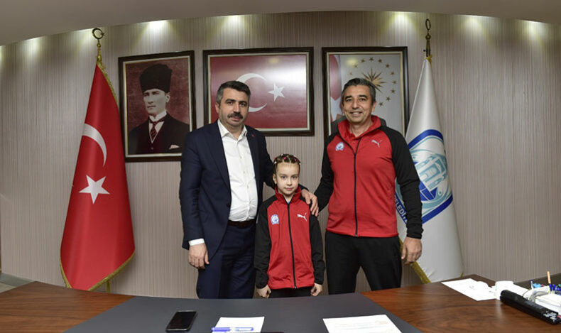 Oktay Yılmaz, şampiyonları ağırladı