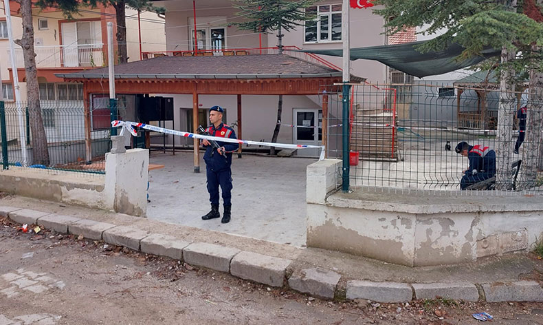 Husumetlilerin kavgasında kan aktı