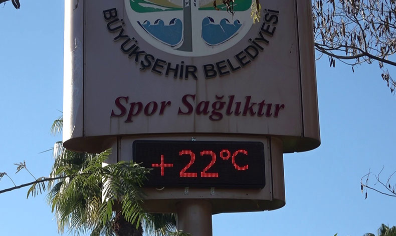 Güneş açtı, parklar doldu