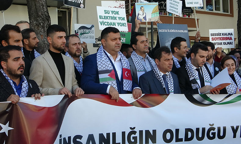Filistin’e destek yürüyüşü gerçekleştirildi