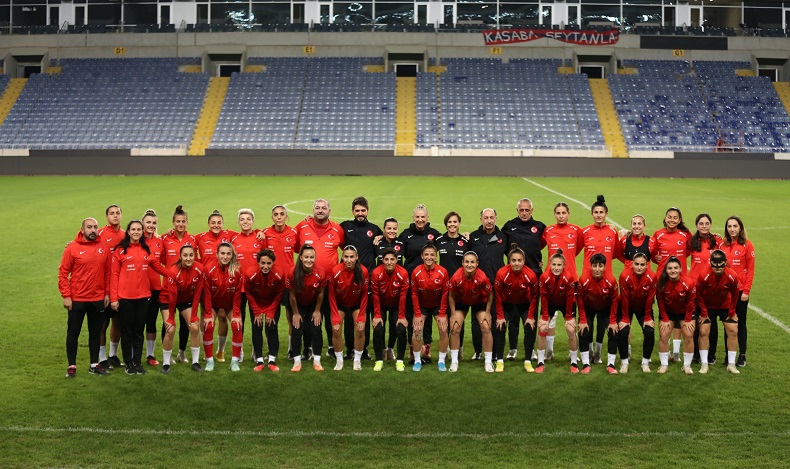 A Milli Kadın Futbol Takımı, 6’da 6 yapmak istiyor