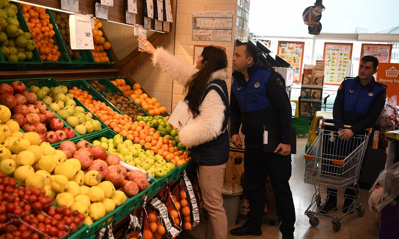 Çayırova’da marketler denetlendi