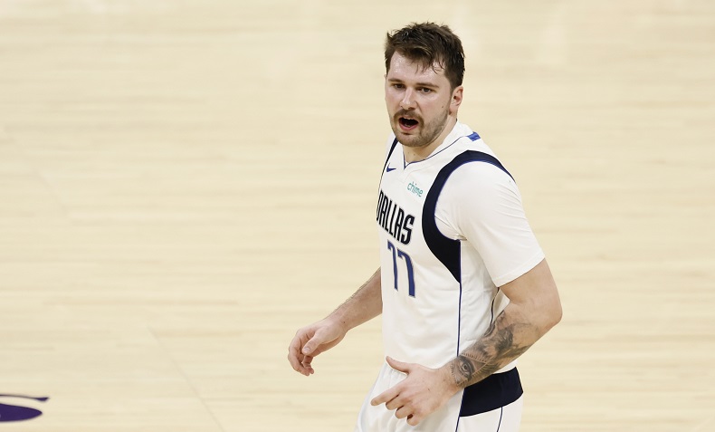 NBA’de Luka Doncic’in triple-double performansı Dallas’a galibiyeti getirdi