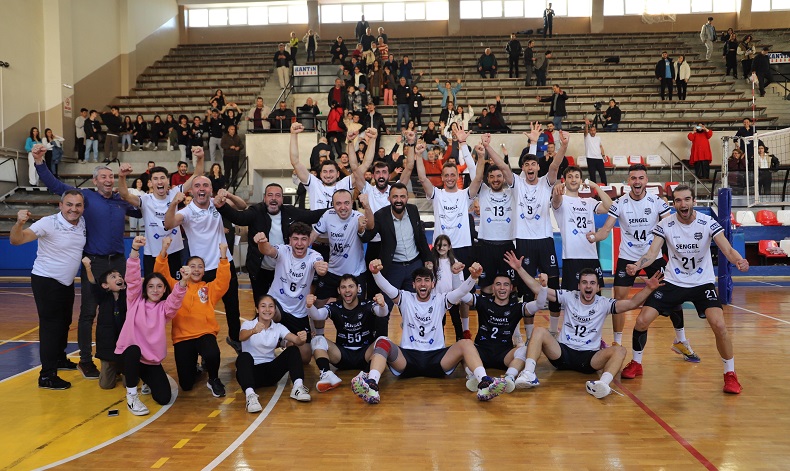 Nazilli Belediyespor, Serik Belediyespor’u mağlup etti
