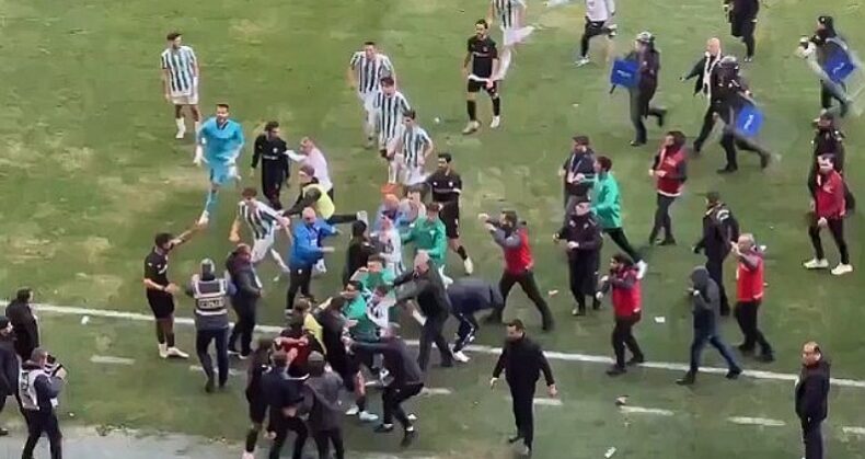 PFDK Bursaspor’a ceza yağdırdı!
