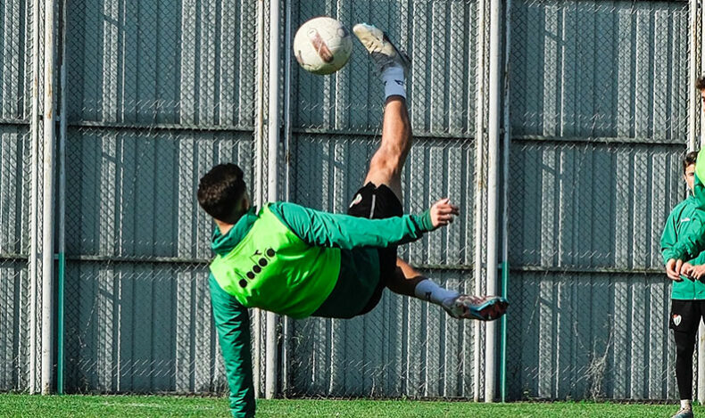 Bursaspor idman sonrası kampa girdi