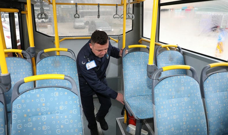 Özel halk otobüsleri denetlendi