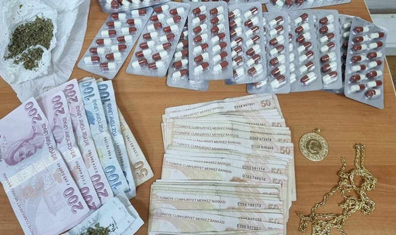 Tekirdağ’da 3 kişi uyuşturucudan tutuklandı