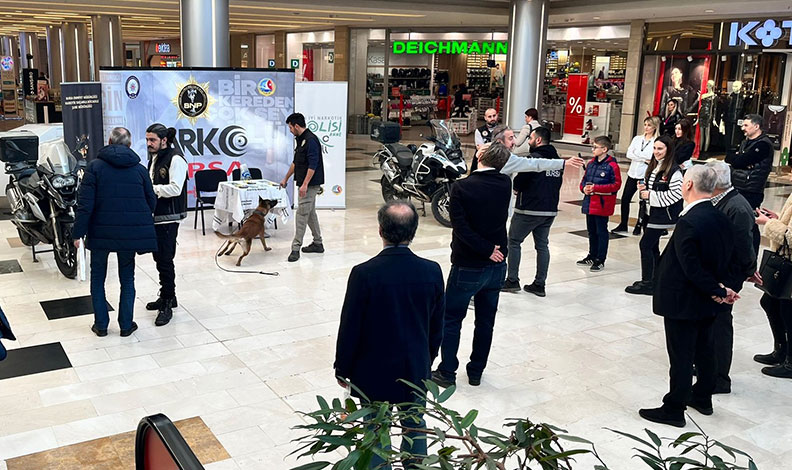 Narkotik polisi 49 bin 737 vatandaşı bilgilendirdi