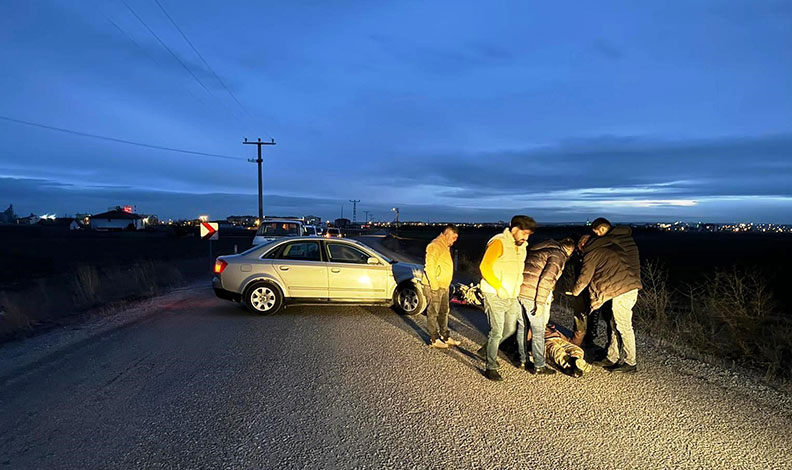 Konya’da otomobil ile motosiklet çarpıştı