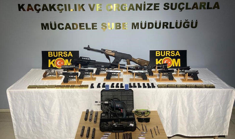 Bursa’da silah kaçakçılarına operasyon