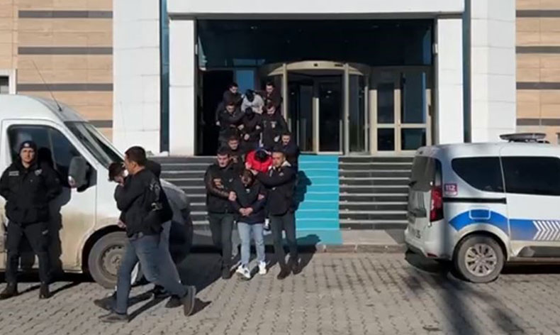 Bitlis merkezli 3 ilde dolandırıcılık operasyonu