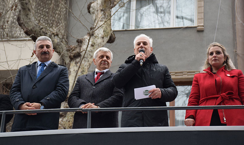 CHP’den miting havasında aday tanıtımı