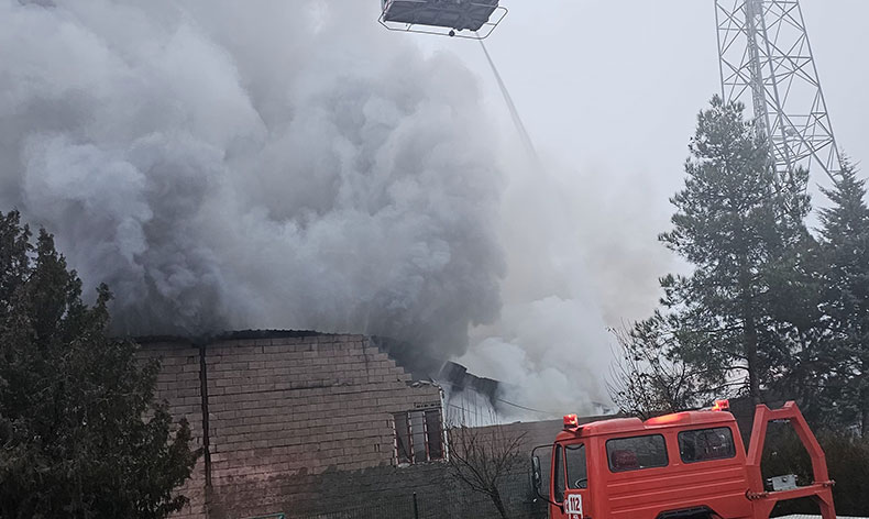 Diyarbakır’da depo yangını