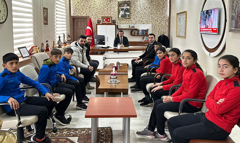 Arpaçaylı atletler Trabzon’dan madalyayla döndü