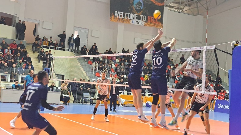 Efeler Ligi: TÜRŞAD: 3 – Hatay Büyükşehir Belediyespor: 1