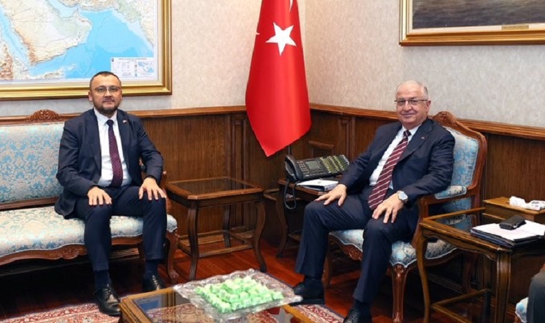 Milli Savunma Bakanı Güler, Ukrayna’nın Ankara Büyükelçisi Bodnar’ı kabul etti