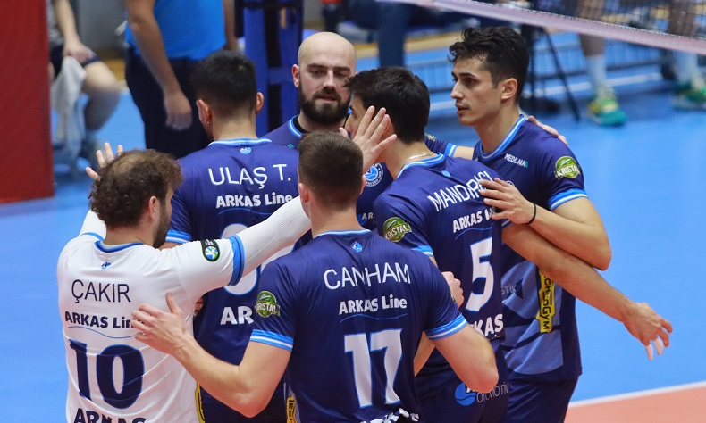 Arkas Spor’un konuğu Ziraat Bankkart