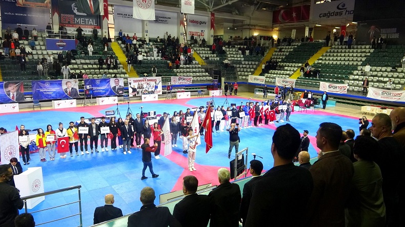 Muğla’da Büyükler Türkiye Taekwondo Şampiyonası başladı