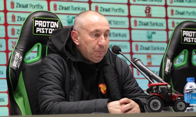 Göztepe Teknik Direktörü Stanimir Stoilov: “Rakibimizden çok daha fazla gol fırsatı yakaladık”