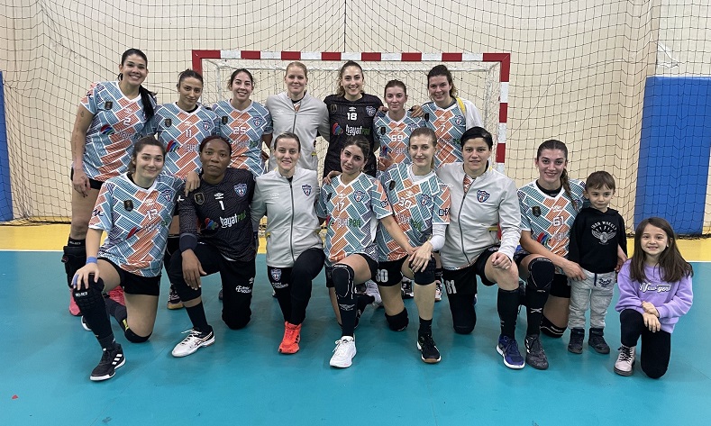 Konyaaltı’nın Mavi Kelebekler’i dolu dizgin