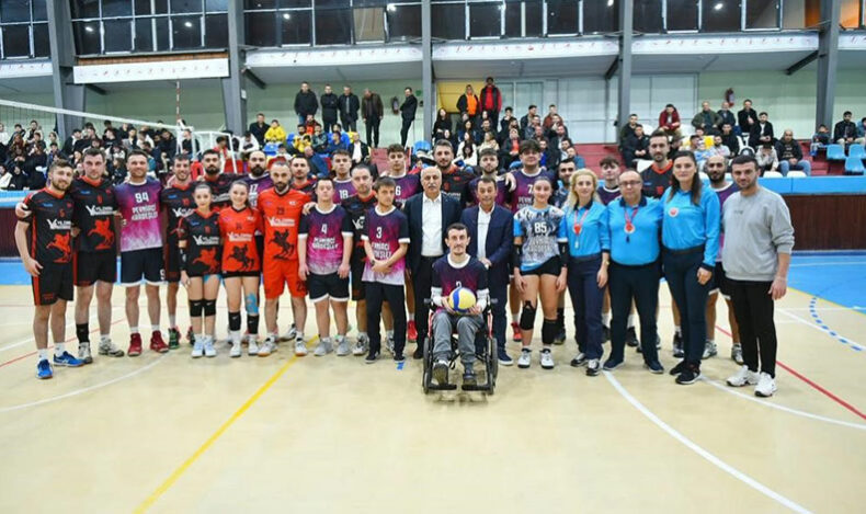 Engelli voleybol takımına büyük destek