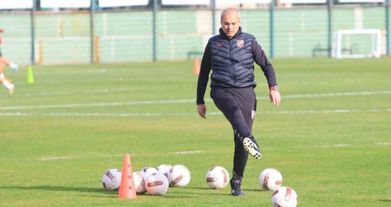 Erkan Sözeri: “Mücadeleci bir takım izleteceğiz”
