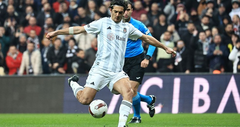 Beşiktaş evinde kayıp