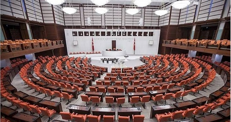 14 kanun teklifi TBMM’de kabul edildi