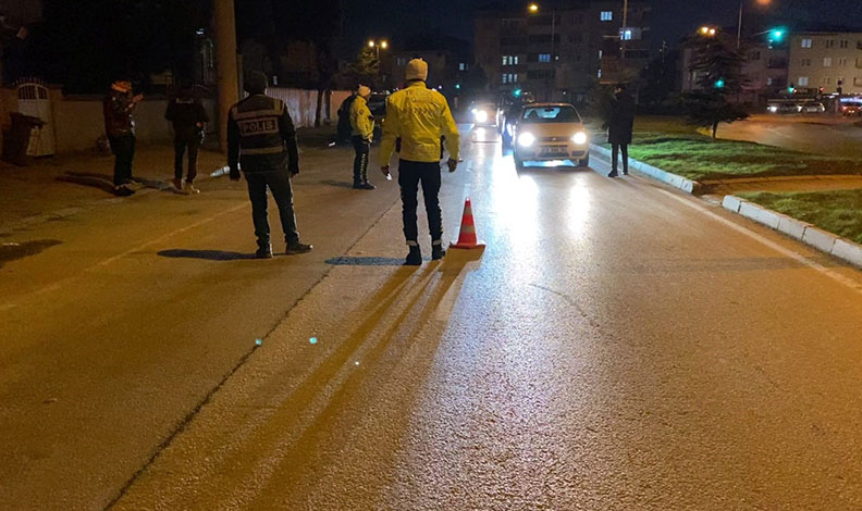 İnegöl’de 250 polisle ‘huzur’ uygulaması