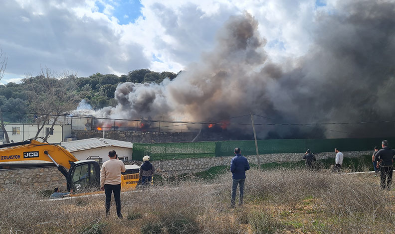 Bodrum’da izolasyon firmasında yangın