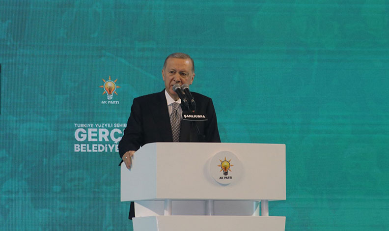 “Herkes siyasetçi olabilir ama herkes devletçi olamaz”